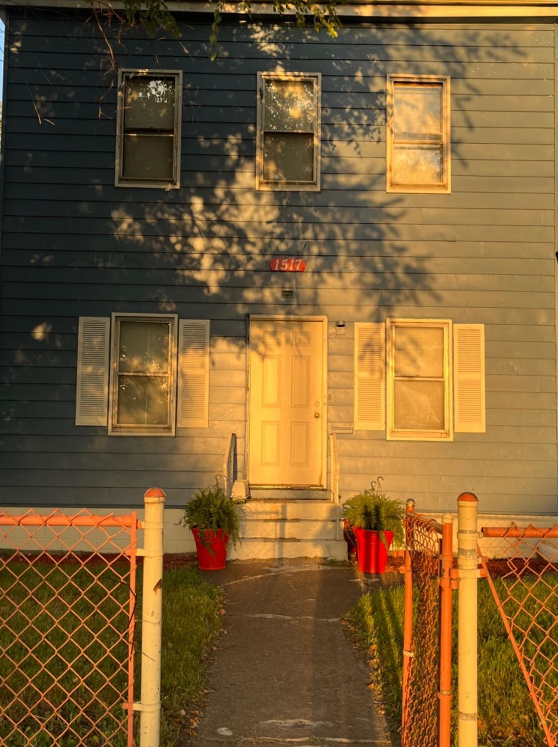 1517 Delaware St, Gary, IN 46407
