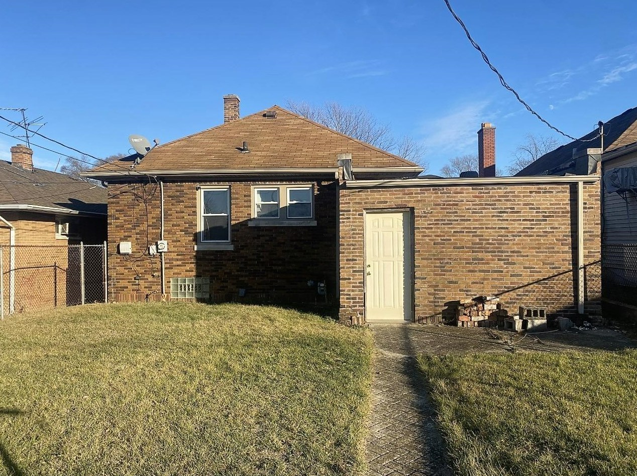 3636 Monroe St, Gary, IN 46408