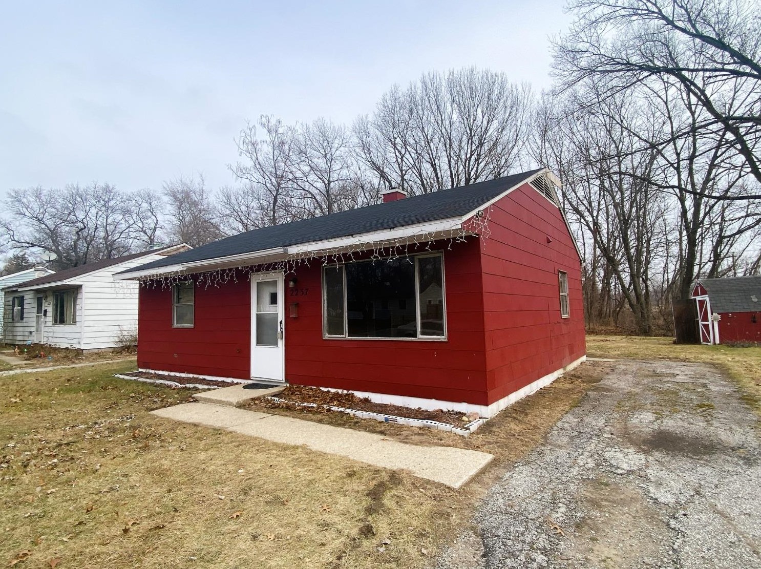 2237 Wells St, Gary, IN 46405
