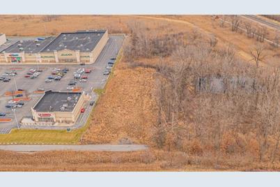 677 US Highway 41, Schererville, IN 46375 - Photo 14