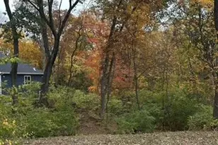 1150 Greenview Pl, Crown Point, IN 46307 - Photo 1