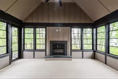 194 N Cricket Knoll Court, Valparaiso, IN 46385 - Photo 12