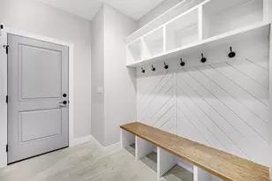 194 N Cricket Knoll Ct, Valparaiso, IN 46385 - Photo 22