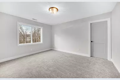 194 N Cricket Knoll Court, Valparaiso, IN 46385 - Photo 38