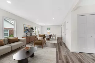 807 Division St, La Porte, IN 46350 - Photo 10