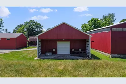 112 E 900 N, La Porte, IN 46350 - Photo 12