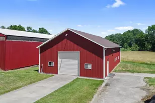 112 E 900 N, La Porte, IN 46350 - Photo 10