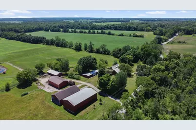 112 E 900 N, La Porte, IN 46350 - Photo 10