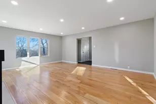 23 Sunset Trail, Ogden Dunes, IN 46368 - Photo 10