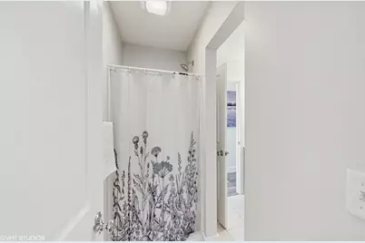 504 S Lake Avenue, Michigan City, IN 46360 - Photo 14