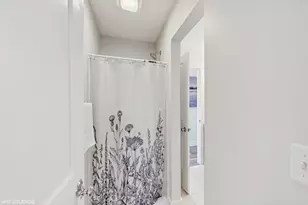 504 S Lake Ave, Michigan City, IN 46360 - Photo 14