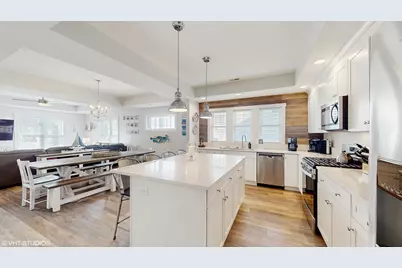 504 S Lake Avenue, Michigan City, IN 46360 - Photo 10