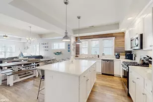 504 S Lake Ave, Michigan City, IN 46360 - Photo 10