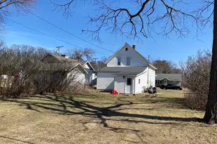 105 Hancock Ave, Michigan City, IN 46360 - Photo 18