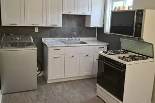 1962 Whitcomb St, Gary, IN 46404 - Photo 4