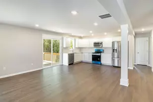 417 Belvoir Rd, Kingsford Heights, IN 46346 - Photo 4