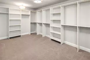 9353 Corydalis Ave, Saint John, IN 46373 - Photo 12