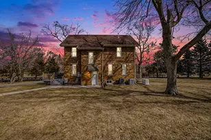 10224 Madison St, Crown Point, IN 46307 - Photo 2