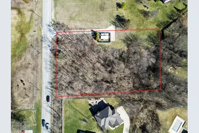 6889 E 109th Avenue, Crown Point, IN 46307 - Photo 2