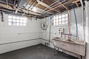 408 Pierce St, Gary, IN 46402 - Photo 18