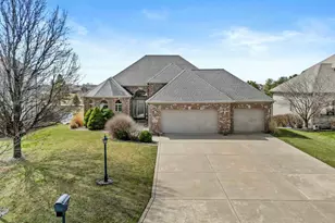 10330 Doubletree Dr S, Crown Point, IN 46307 - Photo 1