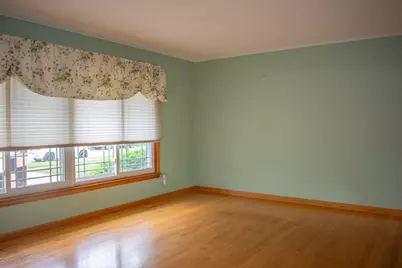 9133 Foliage Lane, Munster, IN 46321 - Photo 4