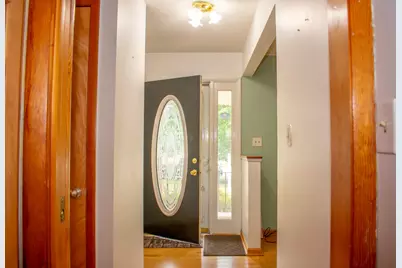 9133 Foliage Lane, Munster, IN 46321 - Photo 12