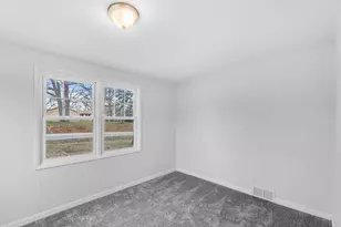 8431 Austin Ave, Schererville, IN 46375 - Photo 16