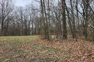 394 W Ashton Ln, Valparaiso, IN 46385 - Photo 18