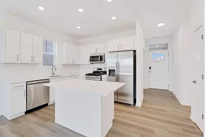 511 E 127th Place, Crown Point, IN 46307 - Photo 4