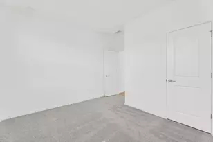 12535 Virginia St, Crown Point, IN 46307 - Photo 10