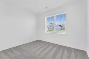 12535 Virginia St, Crown Point, IN 46307 - Photo 6