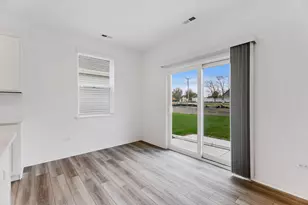 471 E 127th Pl, Crown Point, IN 46307 - Photo 10