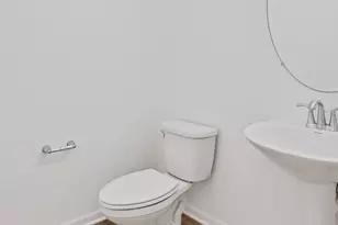 521 E 127th Pl, Crown Point, IN 46307 - Photo 6