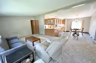 605 E Washington St, Morocco, IN 47963 - Photo 2