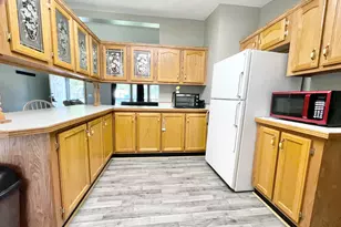 605 E Washington St, Morocco, IN 47963 - Photo 6