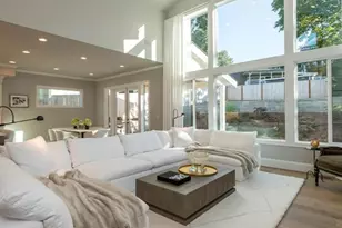 13042 Spirea Ave, Saint John, IN 46373 - Photo 6