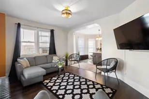 704 Lincolnway, Valparaiso, IN 46383 - Photo 6