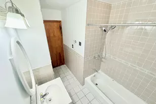 9505 Kennedy Ave, Highland, IN 46322 - Photo 16