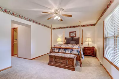 200 Golfview Drive, Schererville, IN 46375 - Photo 40