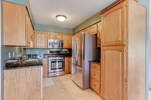 200 Golfview Dr, Schererville, IN 46375 - Photo 24