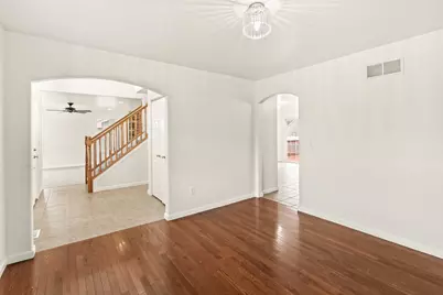 10645 Illinois Street, Crown Point, IN 46307 - Photo 8