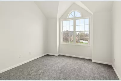 10645 Illinois Street, Crown Point, IN 46307 - Photo 12