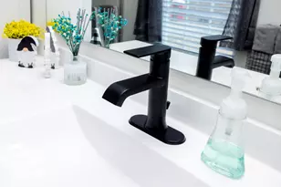 114 Mayfield Dr, Michigan City, IN 46360 - Photo 34