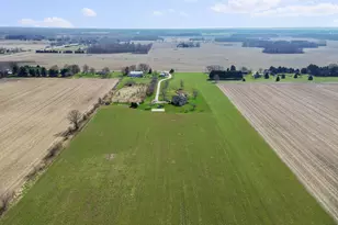 56803 Tulip Rd, New Carlisle, IN 46552 - Photo 4