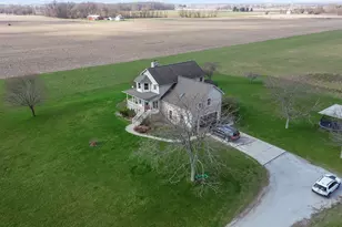 56803 Tulip Rd, New Carlisle, IN 46552 - Photo 10