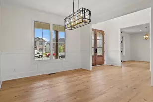 9418 Sweetspire Pl, Saint John, IN 46373 - Photo 6