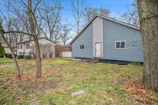 116 Coolspring Cir, Michigan City, IN 46360 - Photo 18