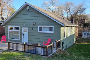 7419 Maple Ave, Gary, IN 46403 - Photo 2