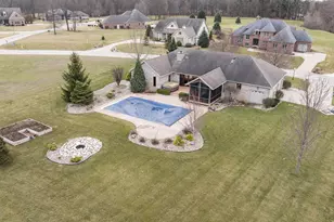 2776 W Hogan Ave, La Porte, IN 46350 - Photo 56